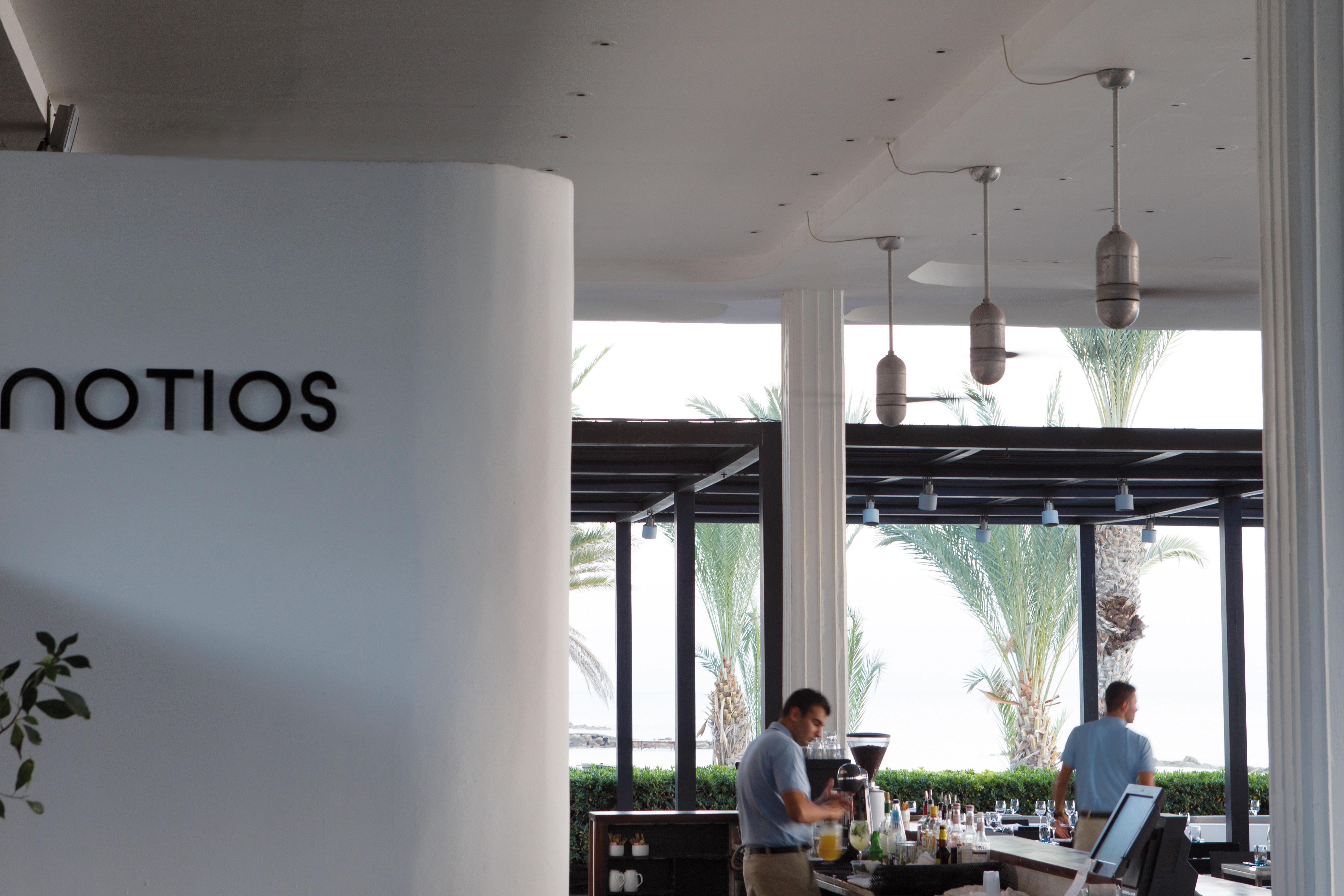 Almyra Paphos Exterior foto The interior of the restaurant